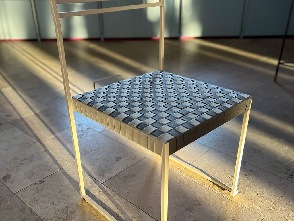 Metallstuhl Utting mit Gurtgeflecht
